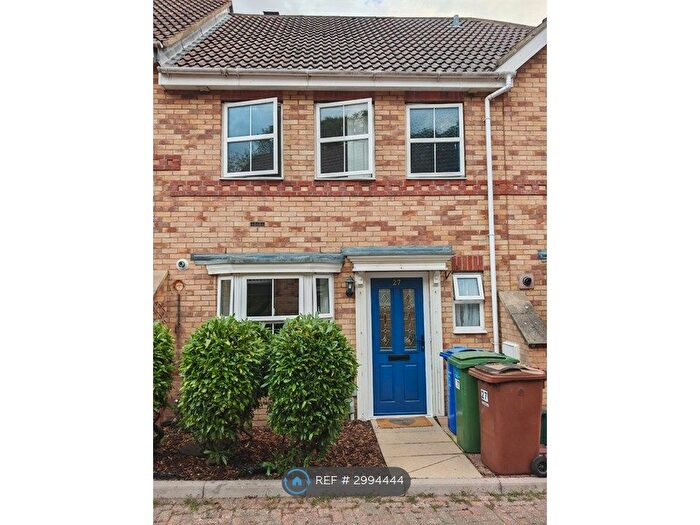 3 Bedroom Terraced House To Rent In Maunder Close, Grays, RM16