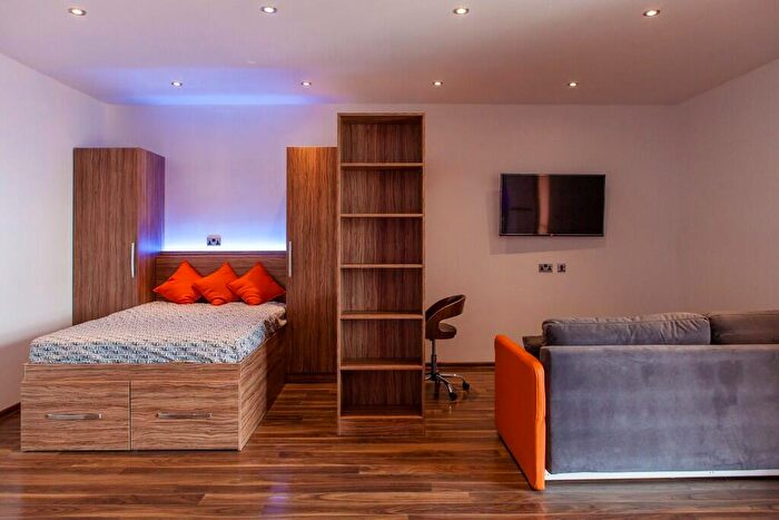 Penthouse To Rent In Phoenix House, Union Street, Sunderland, Tyne And Wear, SR1