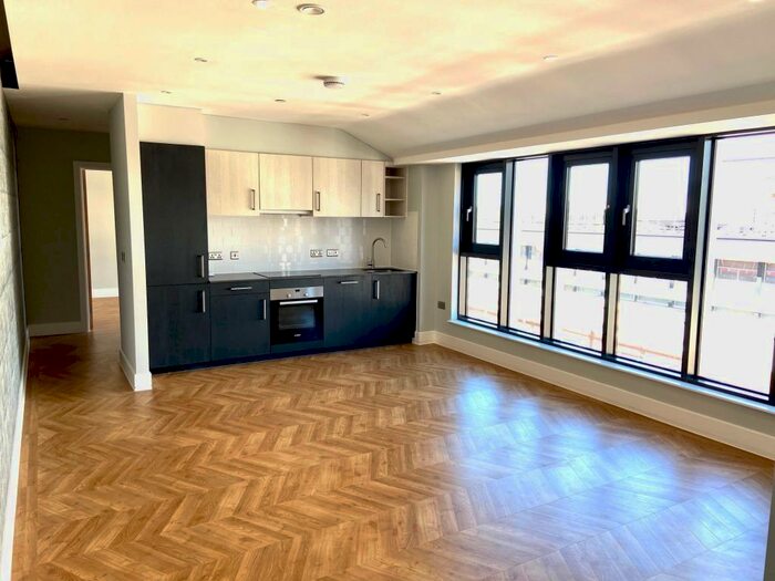 2 Bedroom Apartment To Rent In Newhall Street, Birmingham, B3