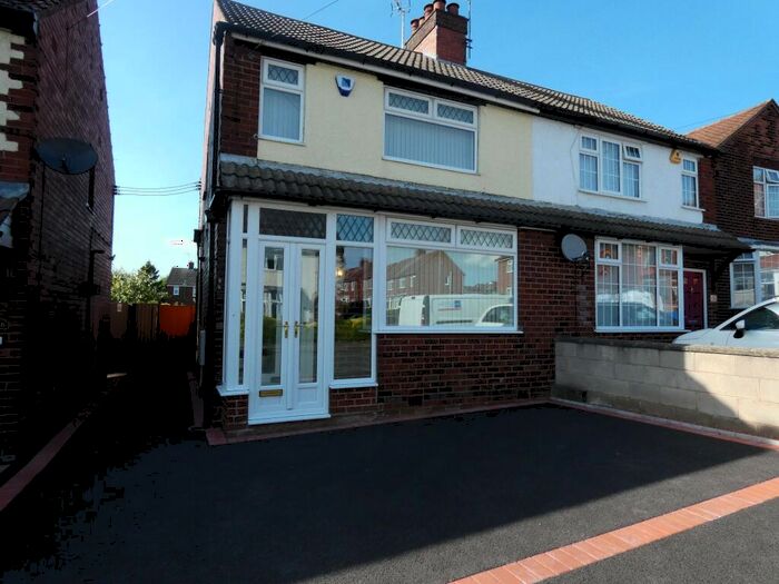 2 Bedroom Semi-Detached House To Rent In Dove Road, Ripley, DE5