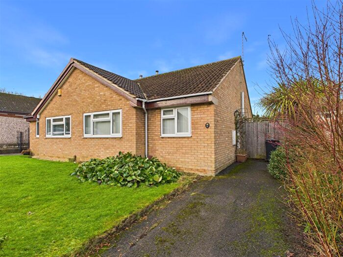 2 Bedroom Semi Detached Bungalow For Sale In Westland Gardens, Westfield, Sheffield, S20