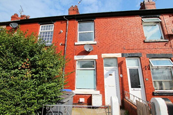 2 Bedroom Terraced House For Sale In Warwick Road, Blackpool, FY3