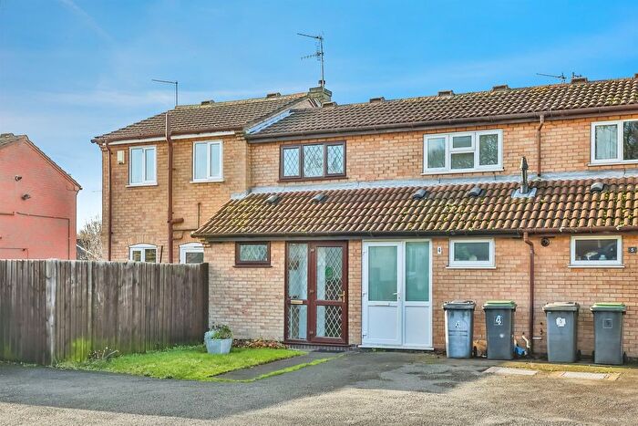 1 Bedroom Terraced House For Sale In Keats Close, Nuthall, Nottingham, NG16