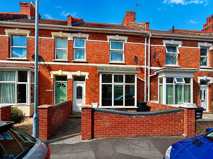 3 Bedroom Terraced House For Sale In Lynton Road, Burnham-On-Sea, TA8