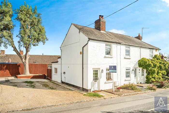 2 Bedroom End Of Terrace House For Sale In Water Stratford Road, Tingewick, Buckingham, MK18
