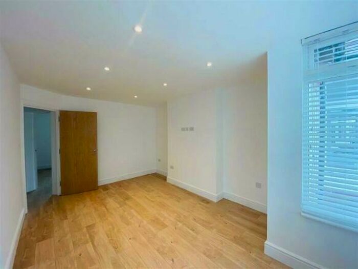3 Bedroom Flat To Rent In Nibthwaite Road, Harrow, HA1