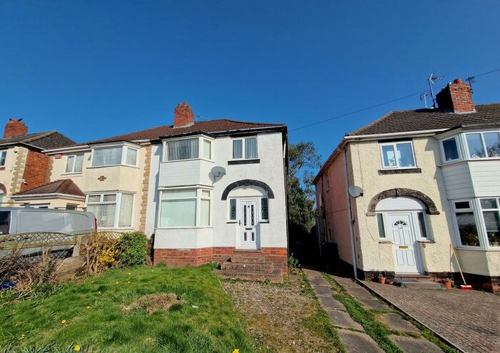 3 Bedroom Semi-Detached House To Rent In Cliff Rock Road, Rubery, B45