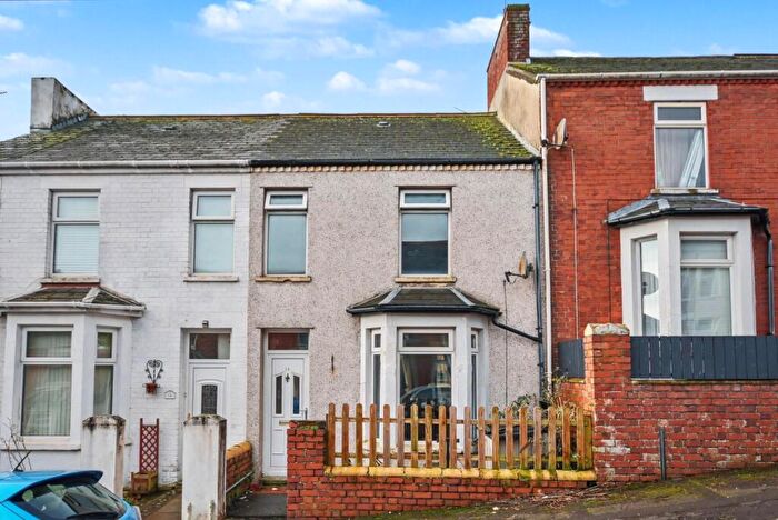 3 Bedroom Terraced House For Sale In Charlotte Place, Barry, CF31