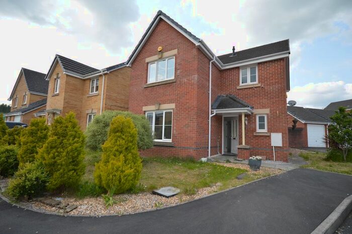 4 Bedroom Detached House To Rent In Ffordd Antwn, Tondu, Bridgend, CF32