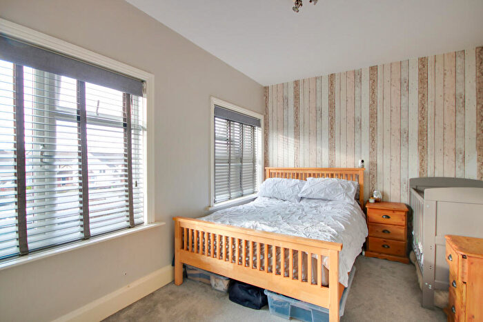 2 Bedroom Terraced House For Sale In Bitterne! Parking! Low Maitenance Rear Garden!, SO18