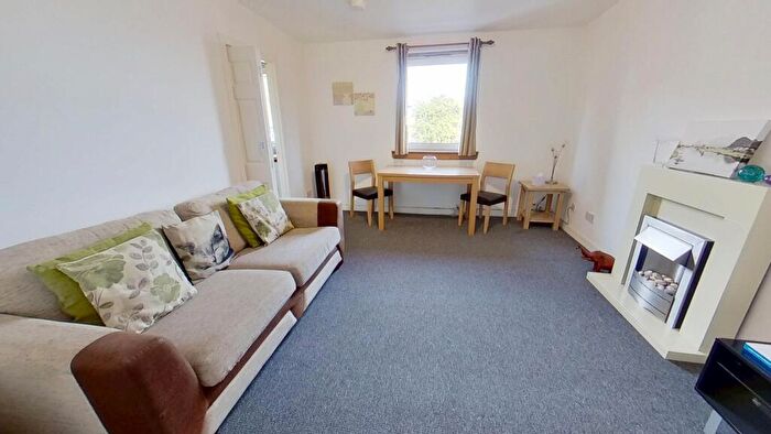 1 Bedroom Flat To Rent In Abbey Lane, Edinburgh, EH8