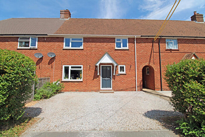 3 Bedroom Terraced House For Sale In Charledown Road, Overton, Hampshire, RG25