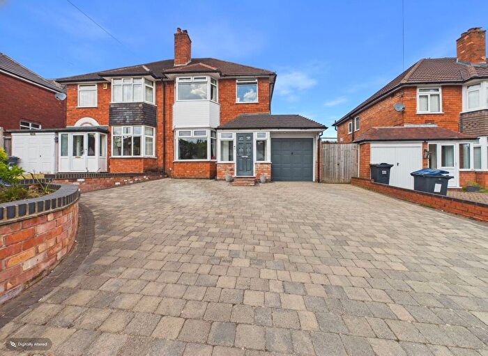 3 Bedroom Semi-Detached House For Sale In Antrobus Road, Sutton Vesey, Sutton Coldfield, B73