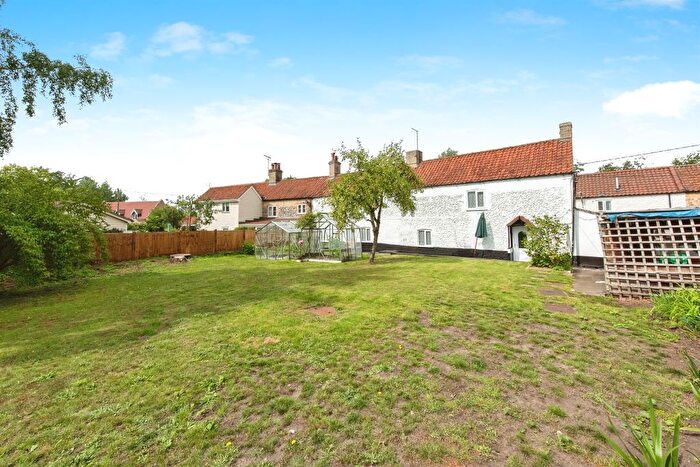 5 Bedroom Semi-Detached House For Sale In Little London Lane, Northwold, Thetford, IP26