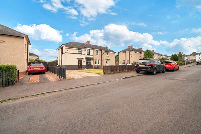 3 Bedroom Semi-Detached House For Sale In Beechwood Gardens, Bellshill, ML4