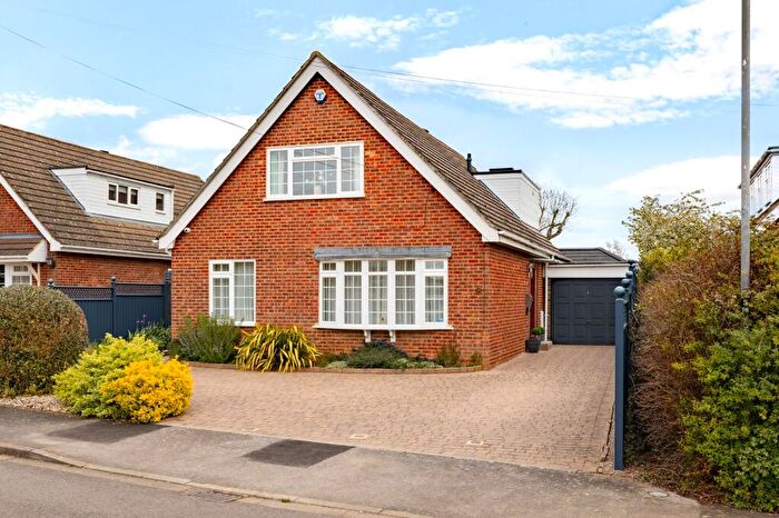 4 Bedroom Detached House For Sale In The Glebe, Lavendon, MK46