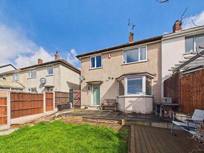 3 Bedroom Semi-Detached House For Sale In Hawkshead Avenue, Breadsall Hilltop, DE21