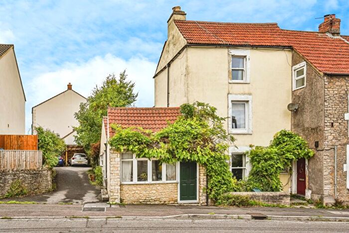 3 Bedroom End Of Terrace House For Sale In Butts Hill, Frome, BA11