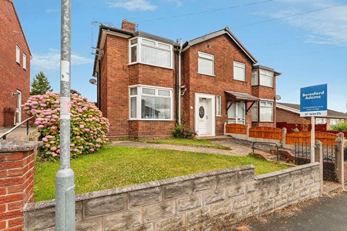 3 Bedroom Semi-Detached House For Sale In Kings Avenue, Greenfield, Holywell, Flintshire, CH8