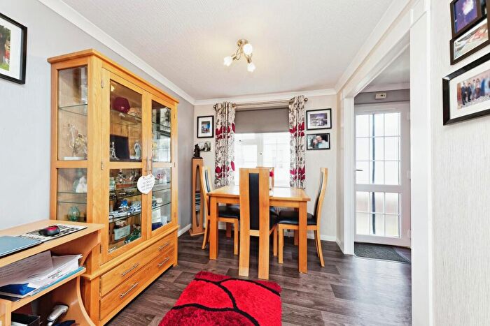 2 Bedroom Detached House For Sale In Dover Road, Canterbury, Kent, CT4