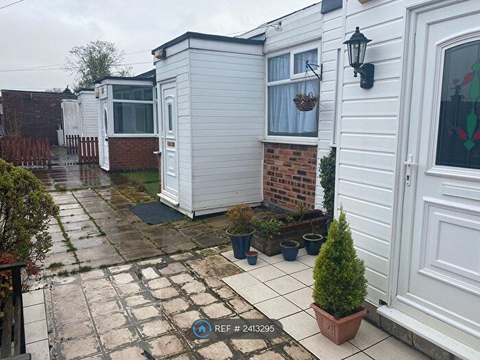 2 Bedroom Flat To Rent In Marlborough Road, Atherton, Manchester, M46