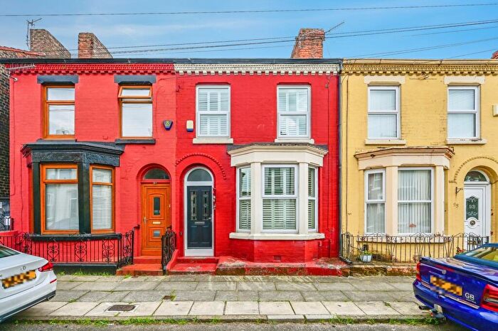 3 Bedroom Terraced House For Sale In Alwyn Street, Liverpool, Merseyside, L17
