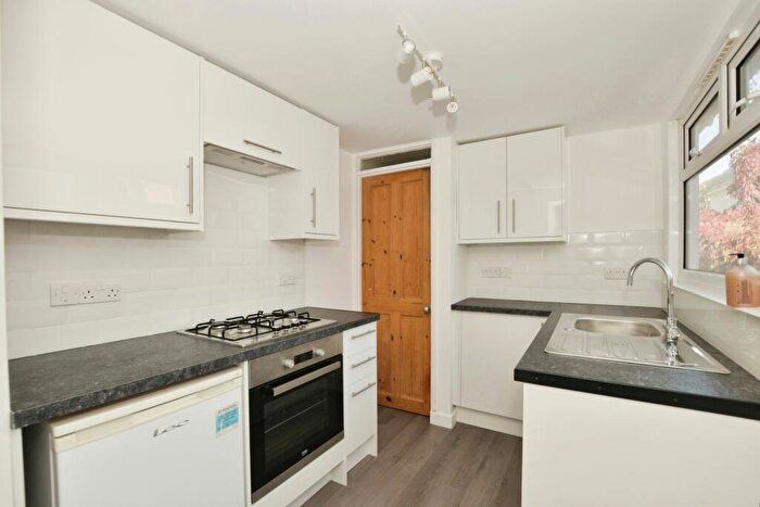 2 Bedroom Detached House For Sale In Windmill Street, Hythe, Kent, CT21
