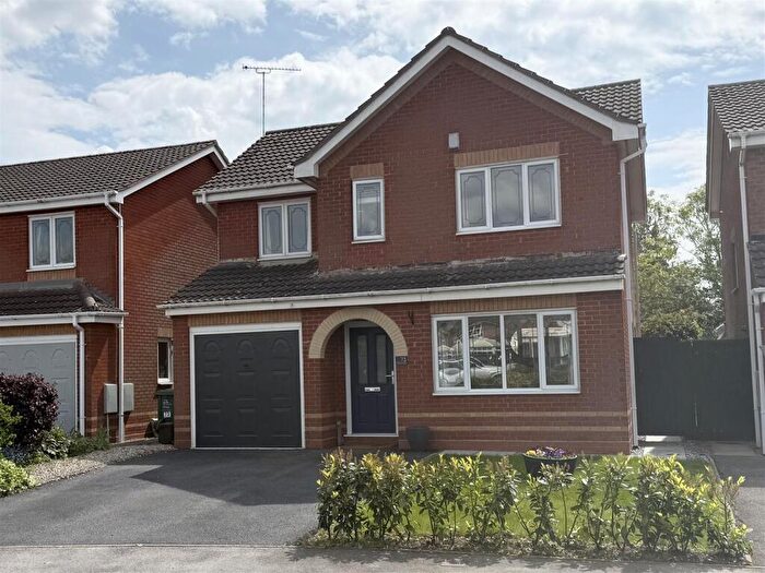 4 Bedroom Detached House For Sale In Washford Road, Hilton, DE65