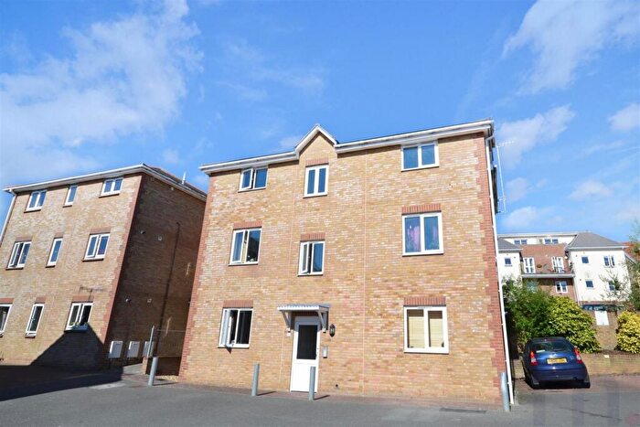 1 Bedroom Flat To Rent In Cowes, Isle Of Wight, PO31