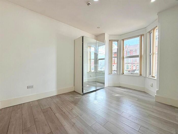 1 Bedroom Apartment To Rent In Gregory Boulevard, Nottingham, NG7