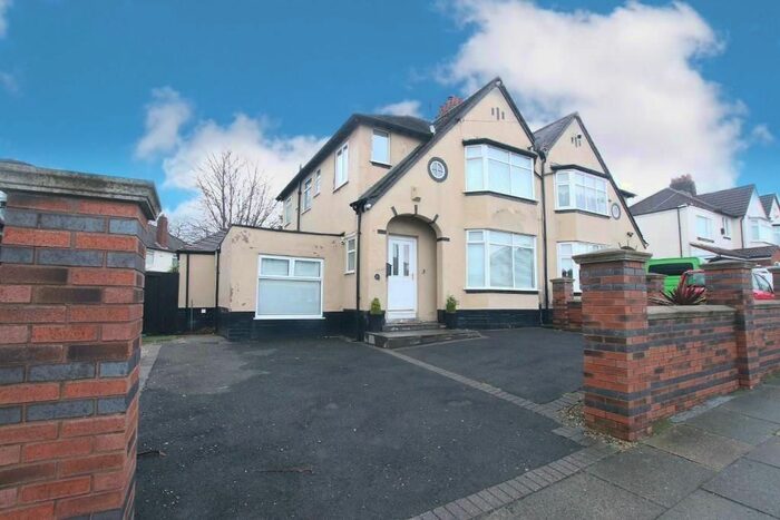 4 Bedroom Semi-Detached House To Rent In Childwall Priory Road, Childwall, Liverpool, Merseyside, L16