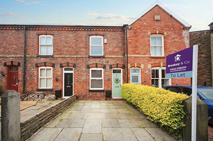 2 Bedroom Terraced House For Sale In Green Lane, Billinge, WN5