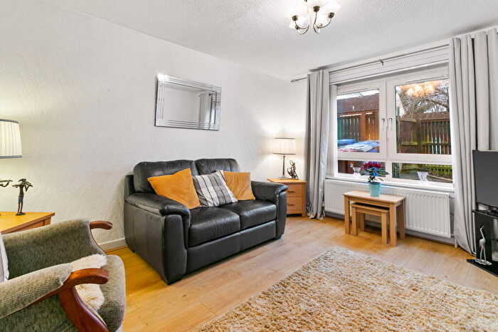 2 Bedroom Terraced House For Sale In Schoolhouse Lane, Blantyre, G72