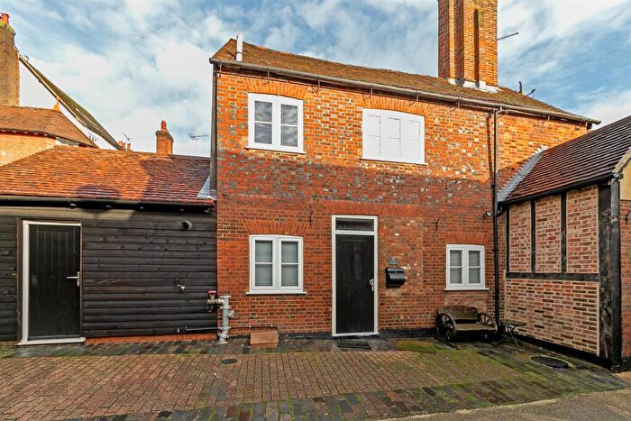 1 Bedroom End Of Terrace House To Rent In Dolphin Yard, Holywell Hill, St Albans, AL1