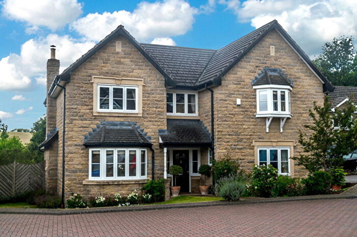 4 Bedroom Detached House For Sale In Bluehills Lane, Lower Cumberworth, Huddersfield, HD8