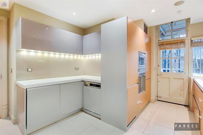 2 Bedroom Apartment To Rent In Harley House, Marylebone, London, NW1
