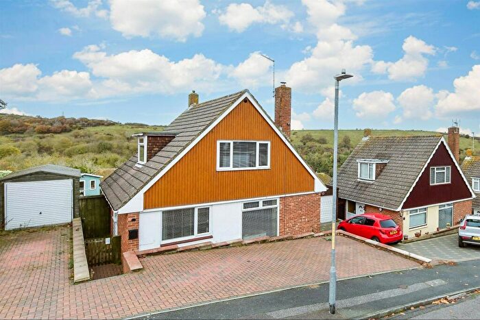 3 Bedroom Detached House For Sale In Marlborough Road, Dover, Kent, CT17