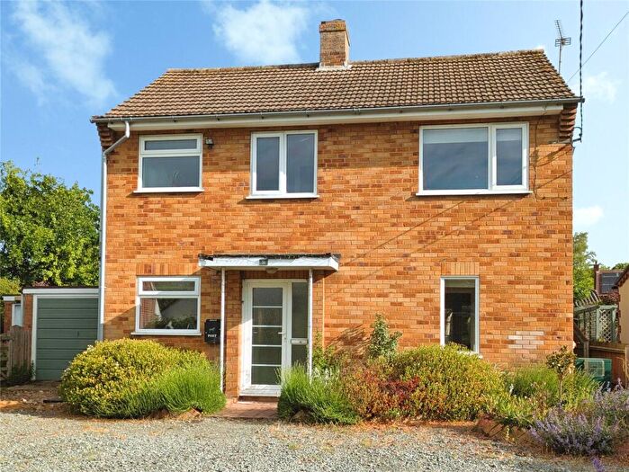 3 Bedroom Detached House For Sale In Chapel Street, Barford, Norwich, Norfolk, NR9