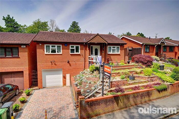 2 Bedroom Bungalow For Sale In Ombersley Road, Droitwich, WR9