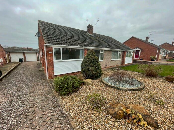2 Bedroom Bungalow To Rent In Barnes Road, Darlington, DL3