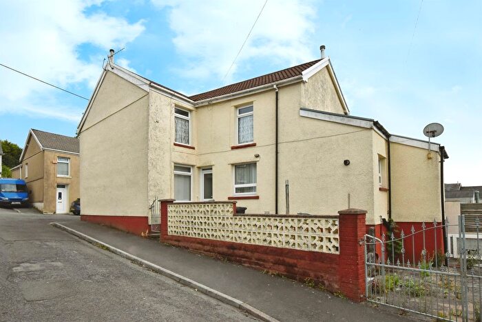 3 Bedroom End Of Terrace House For Sale In Blanche Street, Dowlais, Merthyr Tydfil, CF48