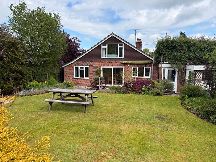 5 Bedroom Chalet For Sale In Hampstead Norreys Road, Hermitage, Thatcham, RG18