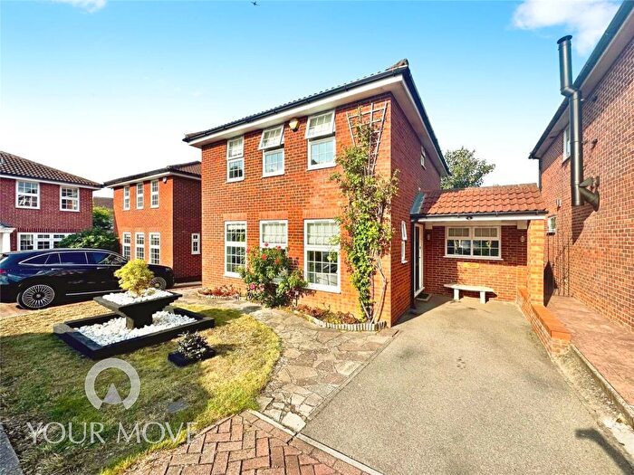 4 Bedroom Detached House For Sale In Brewers Field, Dartford, Kent, DA2