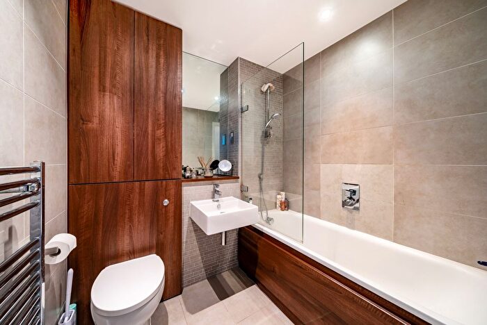 1 Bedroom Flat For Sale In Perry Vale, London, SE23