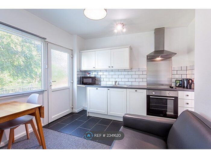 1 Bedroom Flat To Rent In Marlborough Road, Ilfracombe, EX34