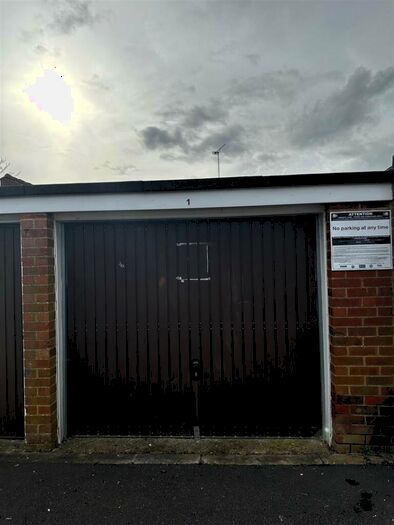 Garage / Parking To Rent In Trent Court, Andover, SP10