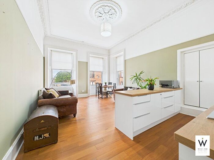 2 Bedroom Flat To Rent In Lynedoch Street, Park, Glasgow, G3