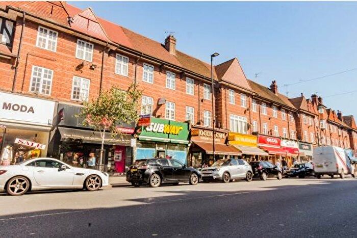 1 Bedroom Flat To Rent In Golders Green Road, Golders Green, NW11