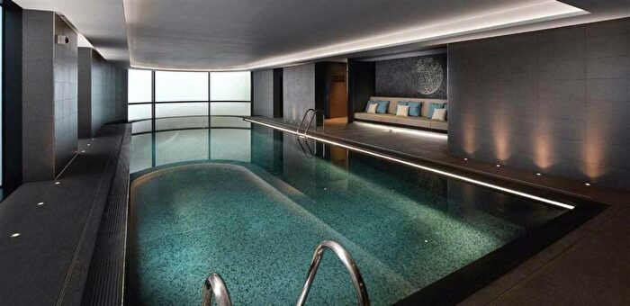 2 Bedroom Flat To Rent In Albert Embankment, London, SE1