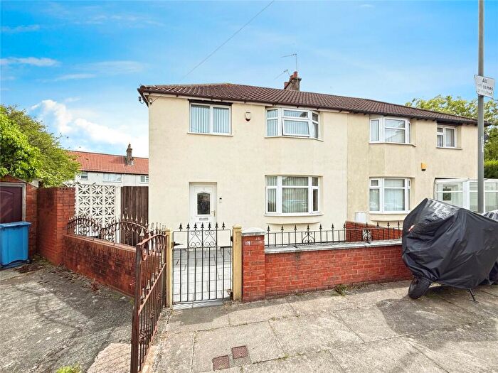 3 Bedroom Semi Detached House For Sale In Graylands Place, Liverpool, Merseyside, L4